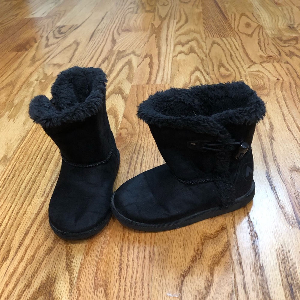 Toddler girls Airwalk boots